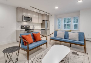 1425 Haro St - 3 Bedrooms - Downtown Vancouver