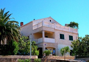 143 m² Apartment ∙ 4 bedrooms ∙ 8 guests