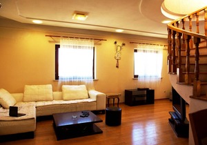 143 m² Apartment ∙ 4 bedrooms ∙ 8 guests
