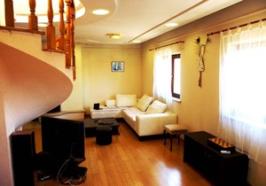 143 m² Apartment ∙ 4 bedrooms ∙ 8 guests