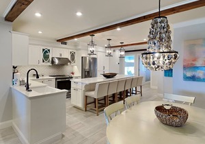 144 m² Condo ∙ 3 bedrooms ∙ 10 guests