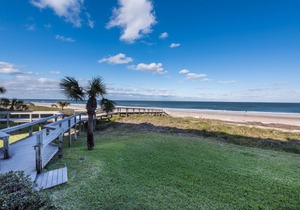144 m² Condo ∙ 3 bedrooms ∙ 10 guests