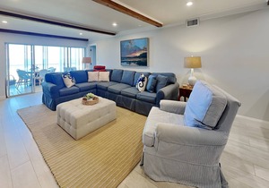 144 m² Condo ∙ 3 bedrooms ∙ 10 guests
