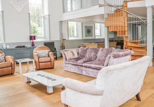 145 m² Cottage ∙ 4 bedrooms ∙ 8 guests