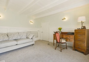 145 m² Cottage ∙ 4 bedrooms ∙ 8 guests