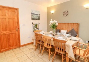145 m² Cottage ∙ 4 bedrooms ∙ 8 guests