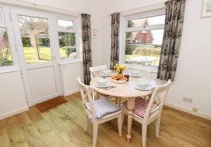 145 m² Cottage ∙ 4 bedrooms ∙ 8 guests