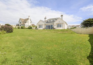 145 m² Cottage ∙ 4 bedrooms ∙ 7 guests