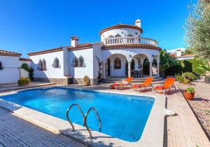 145 m² House ∙ 3 bedrooms ∙ 6 guests