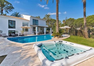 1450 m² Villa ∙ 5 bedrooms ∙ 12 guests