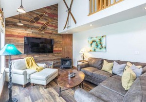 1486 Oak- Grandview