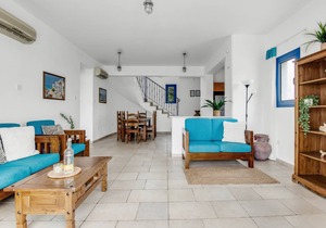 150 m² Villa ∙ 3 bedrooms ∙ 6 guests