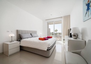 150 m² Apartment ∙ 2 bedrooms ∙ 4 guests