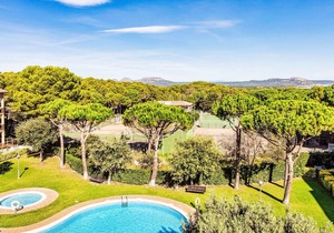 150 m² Apartment ∙ 4 bedrooms ∙ 8 guests