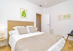 150 m² Apartment ∙ 3 bedrooms ∙ 8 guests