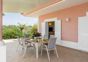 150 m² Villa ∙ 3 bedrooms ∙ 6 guests