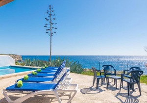 150 m² Villa ∙ 3 bedrooms ∙ 6 guests