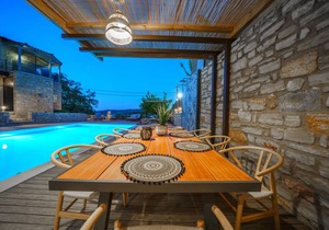 150 m² Villa ∙ 4 bedrooms ∙ 8 guests