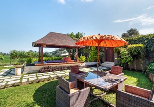 1500 m² Villa ∙ 3 bedrooms ∙ 6 guests
