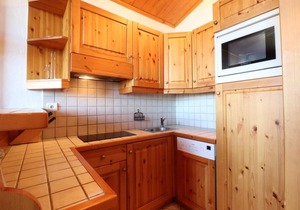 150m from resort center, 6th floor, balcony, ski locker, 33m², Méribel-Mottaret