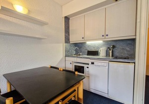 150m from ski slopes, 5th floor, tv, ski locker, 25m², Flaine