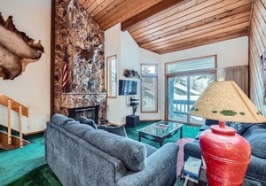 151 m² House ∙ 3 bedrooms ∙ 9 guests