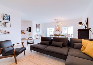 155 m² Apartment ∙ 3 bedrooms ∙ 6 guests