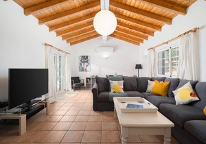 155 m² Villa ∙ 3 bedrooms ∙ 6 guests