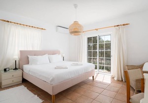 155 m² Villa ∙ 3 bedrooms ∙ 6 guests