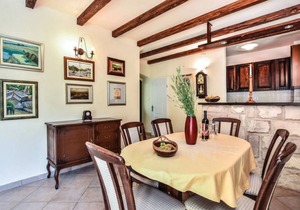 158 m² House ∙ 4 bedrooms ∙ 9 guests