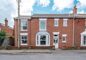 16 Hartington Road, Aldeburgh