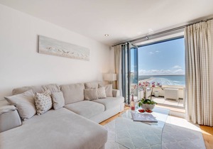 16 Ocean Point
