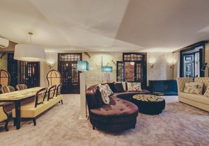 160 m² Apartment ∙ 3 bedrooms ∙ 6 guests