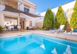 160 m² Villa ∙ 3 bedrooms ∙ 6 guests
