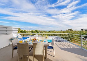 160 m² Villa ∙ 4 bedrooms ∙ 8 guests