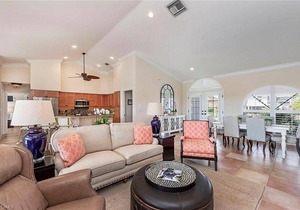 163 m² House ∙ 3 bedrooms ∙ 8 guests