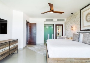 165 m² Condo ∙ 2 bedrooms ∙ 6 guests
