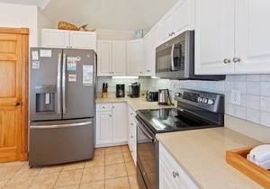 1675* A Shore Thing *2 min walk to beach access