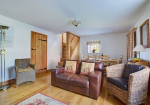 17 The Green - Three Bedroom House, Sleeps 5