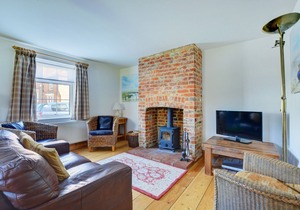 17 The Green - Three Bedroom House, Sleeps 5