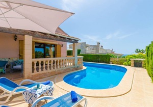 170 m² Villa ∙ 3 bedrooms ∙ 6 guests