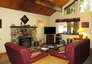 1711 Cedar Crest Home
