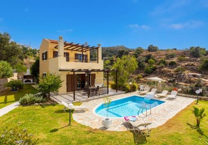 175 m² Villa ∙ 3 bedrooms ∙ 6 guests