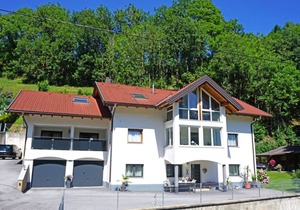 180 m² Apartment ∙ 5 bedrooms ∙ 10 guests