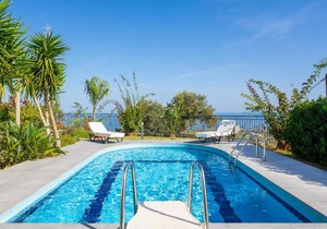 180 m² Villa ∙ 2 bedrooms ∙ 6 guests