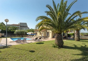 180 m² Villa ∙ 4 bedrooms ∙ 8 guests