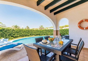 180 m² Villa ∙ 3 bedrooms ∙ 6 guests