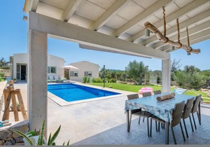 182 m² Villa ∙ 3 bedrooms ∙ 6 guests