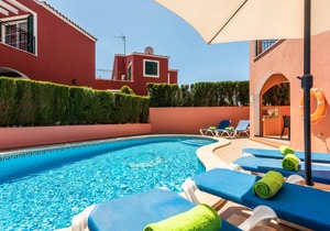 182 m² Villa ∙ 4 bedrooms ∙ 8 guests