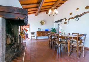 185 m² House ∙ 1 bedroom ∙ 10 guests